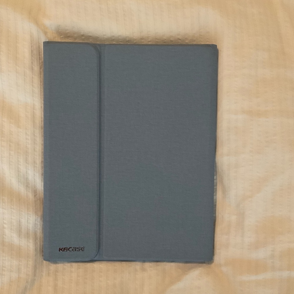 Light Blue iPad 4th Gen Case